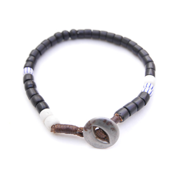 Unisex Made Solid Antique African Trade Bead Bracelet Unisex Made Solid Antique African Trade Bead Bracelet