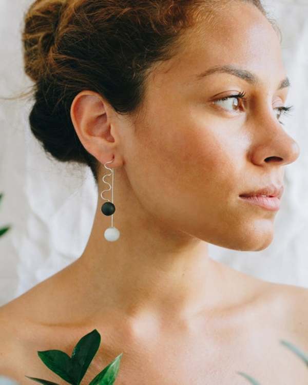 Jujumade Wave Earrings - White/Black Jujumade Wave Earrings - White/Black