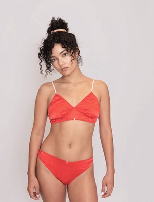 Botanica Workshop Rio Brief - Scarlet Botanica Workshop Rio Brief - Scarlet