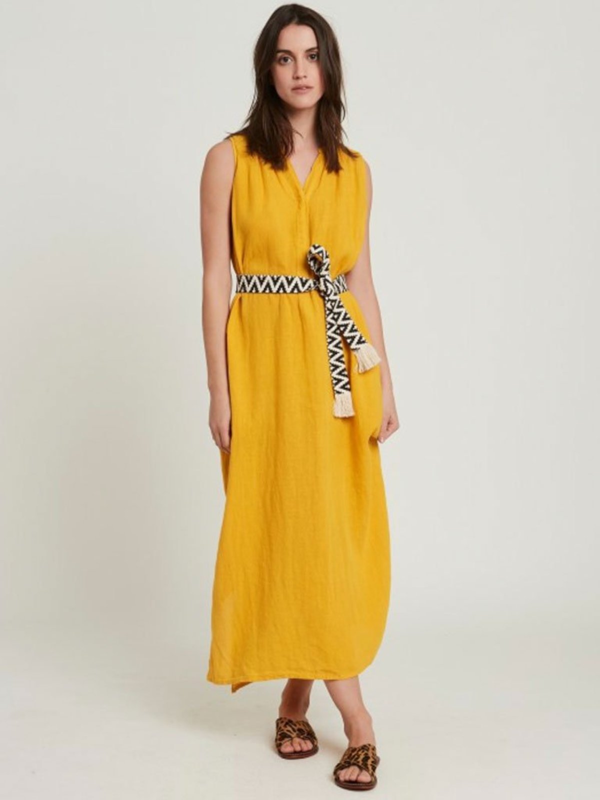 Hartford Roma Linen Dress - Sunflower | Garmentory Hartford Roma Linen Dress - Sunflower | Garmentory