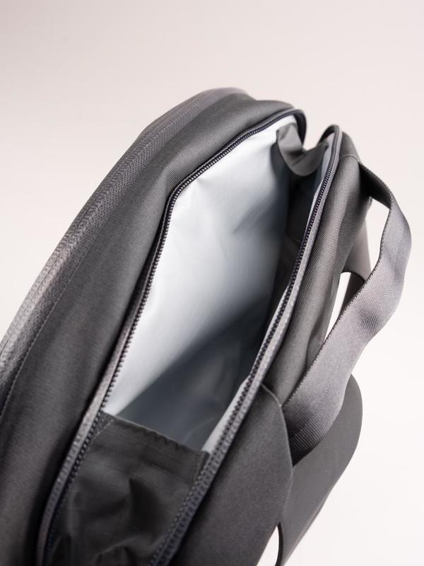 VEILANCE Nomin Pack - Ash | Garmentory