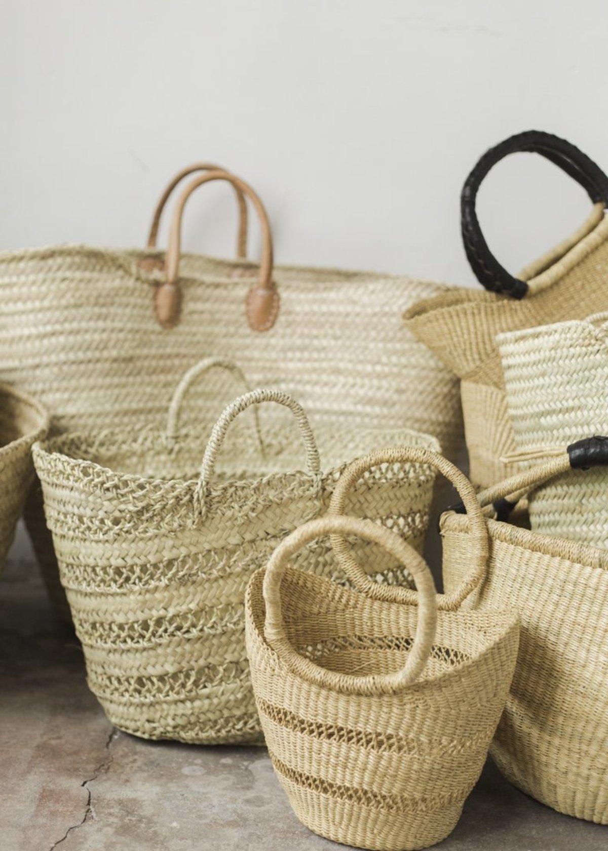 Natural Ghanaian Wing Shopper with Black and Cream Leather Handles