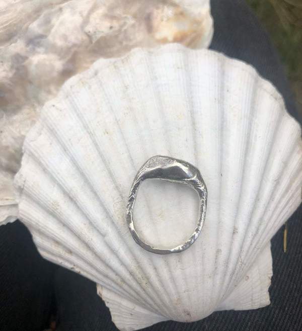 Lane Walkup fish ring - silver Lane Walkup fish ring - silver