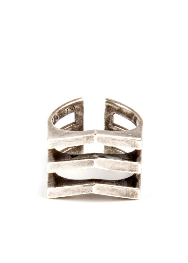 TomTom Jewelry The Chevron Mini Ring in Oxidized Silver Garmentory