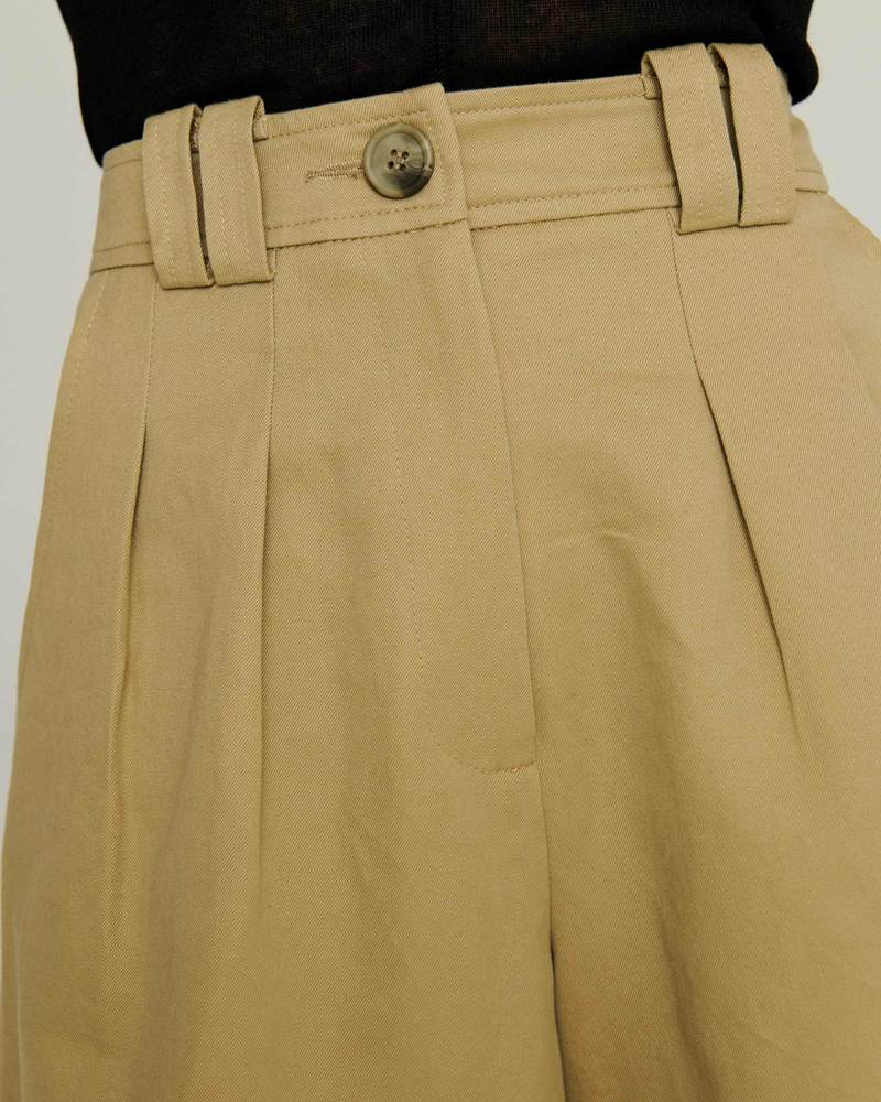Permanent Vacation Pleated Shorts - Khaki