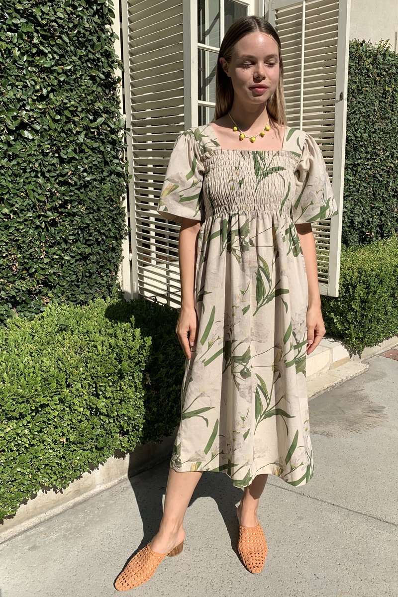 Lisa Says Gah Toni Linen Cotton Midi Dress - Floral | Garmentory