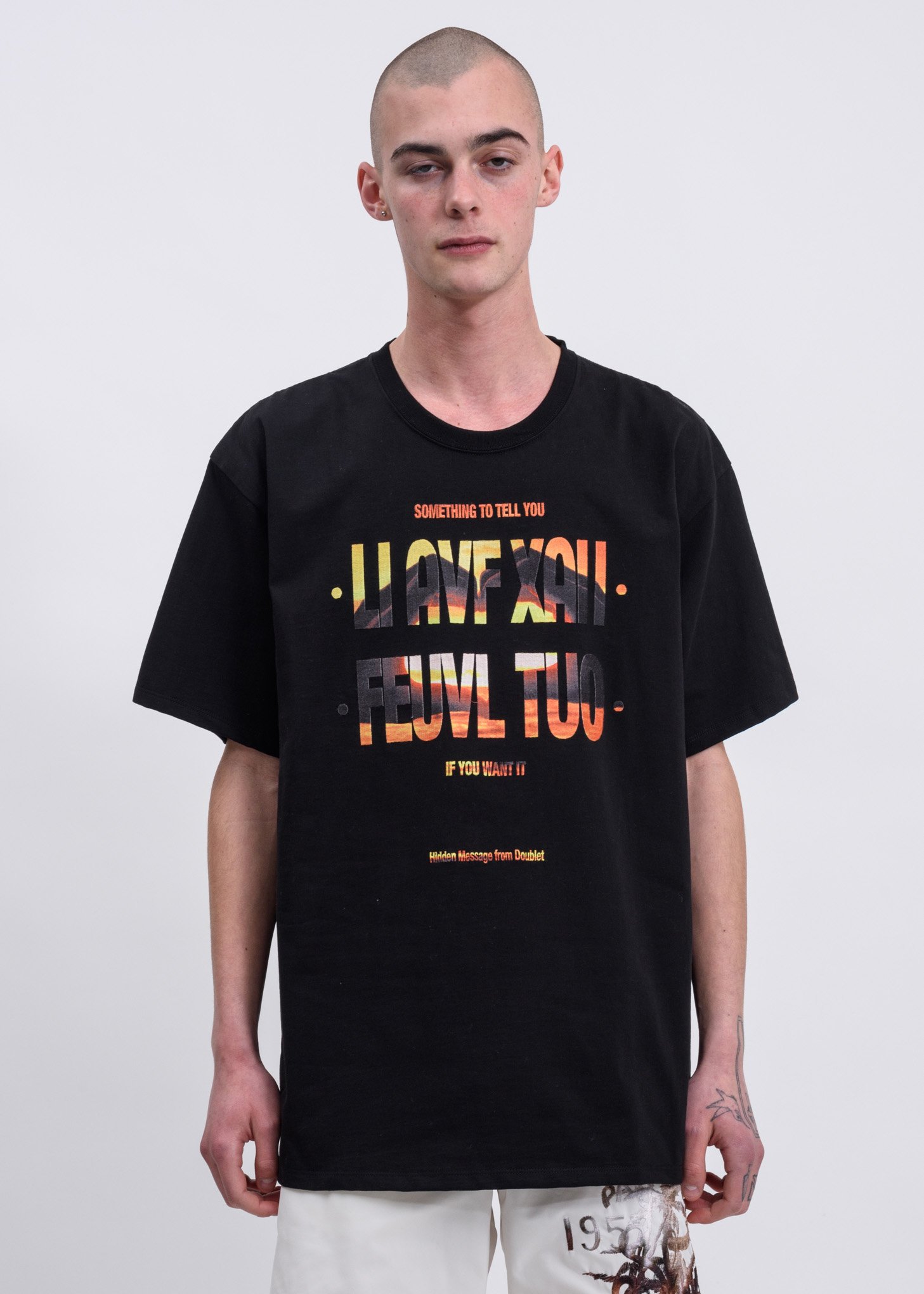 Doublet Hidden Message Embroidery T-Shirt - Black | Garmentory