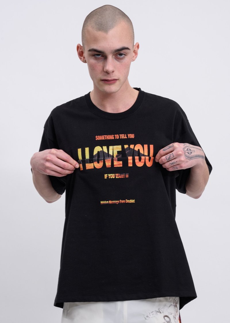 Doublet Hidden Message Embroidery T-Shirt - Black | Garmentory
