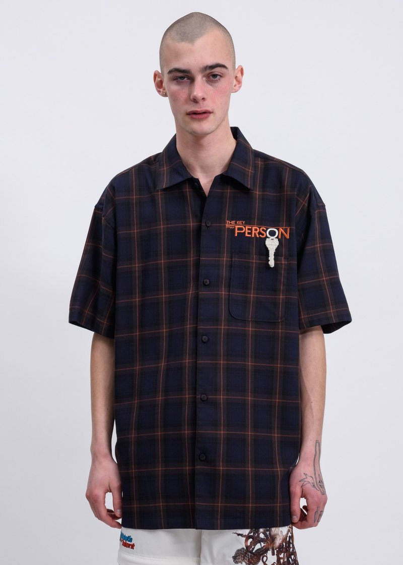 doublet KEY PERSON EMBROIDERY SHIRT M