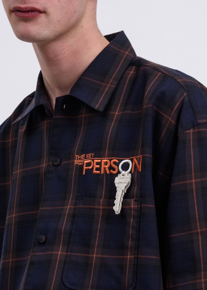 doublet KEY PERSON EMBROIDERY SHIRT M