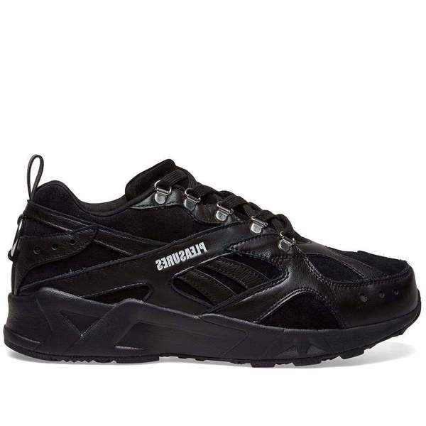 Reebok Aztrek X Pleasures Reebok Aztrek X Pleasures