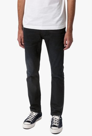 Nudie Jeans 32