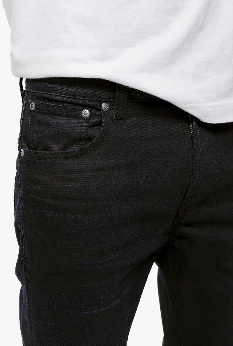 Nudie Jeans 32