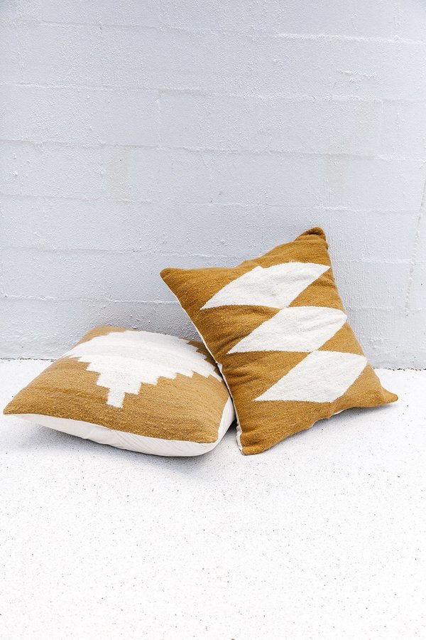 Pampa Puna Floor Cushion #14 - camel/white Pampa Puna Floor Cushion #14 - camel/white