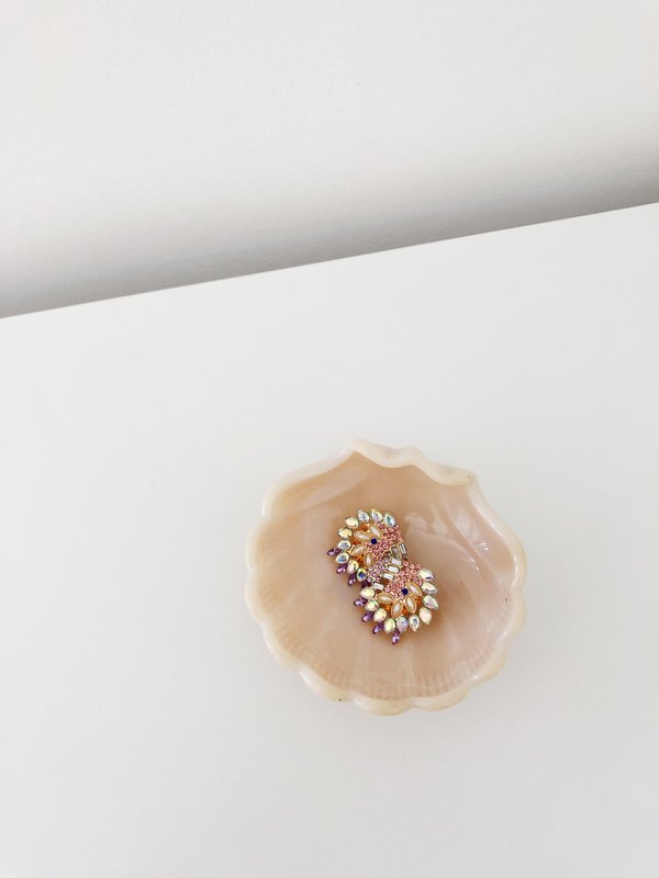 Ri-Ri-Ku CAMBRIDGE HOUSE SHELL DISH Ri-Ri-Ku CAMBRIDGE HOUSE SHELL DISH
