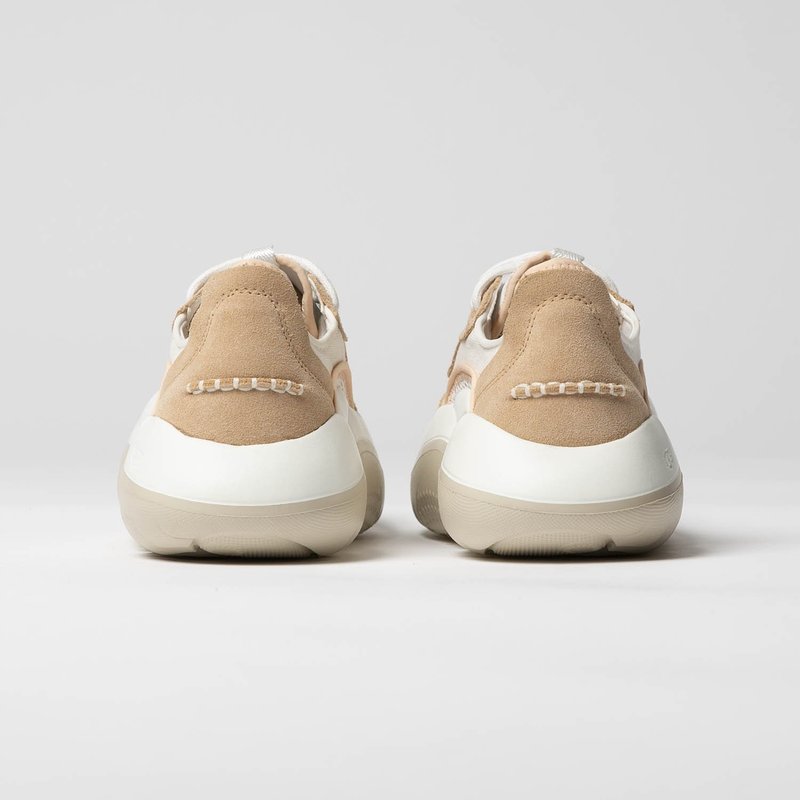 UGG LA Cloud Low Sneaker White Bronzer Peach Fuzz Garmentory
