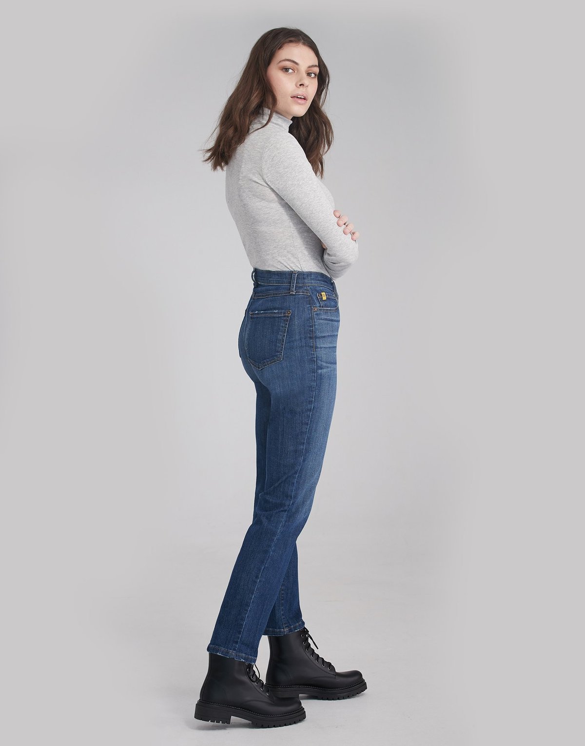 Yoga Jeans Chloe Straight Jeans - High Rise - 30