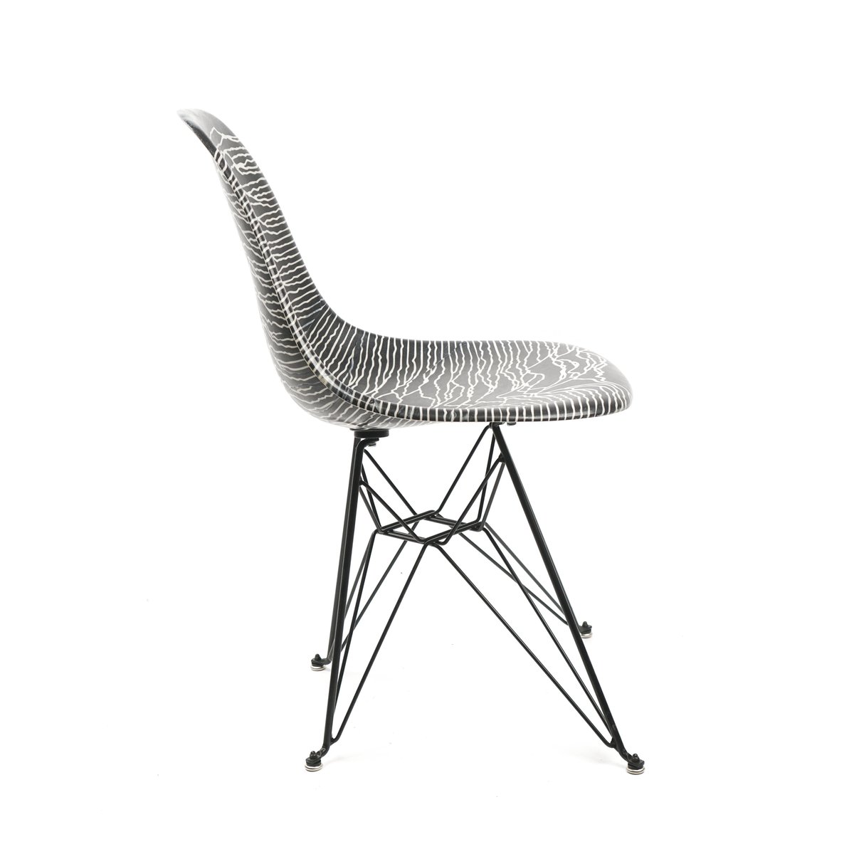 PLEASURES MODERNICA CHAIR - BLACK | Garmentory