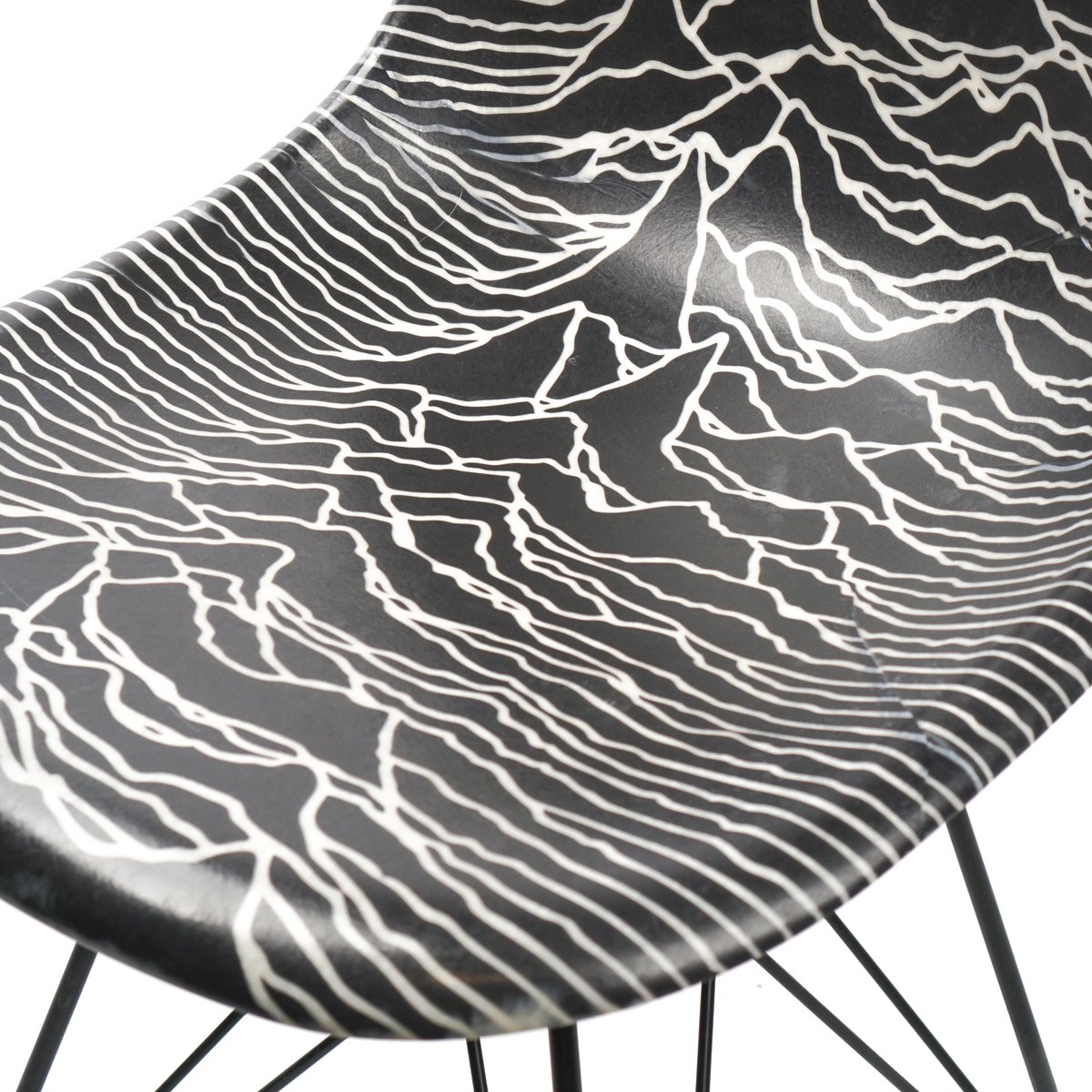 PLEASURES MODERNICA CHAIR - BLACK | Garmentory