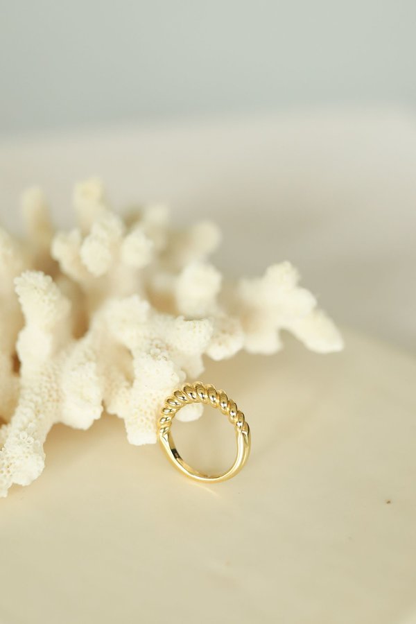 Mod + Jo Gigi Croissant Ring - 14K Gold Vermeil Mod + Jo Gigi Croissant Ring - 14K Gold Vermeil