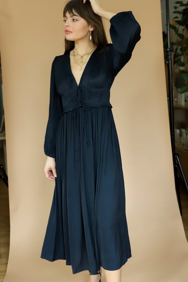 Current Air Pleated Long Sleeve Dress - Dark Navy on Garmentory Current Air Pleated Long Sleeve Dress - Dark Navy on Garmentory