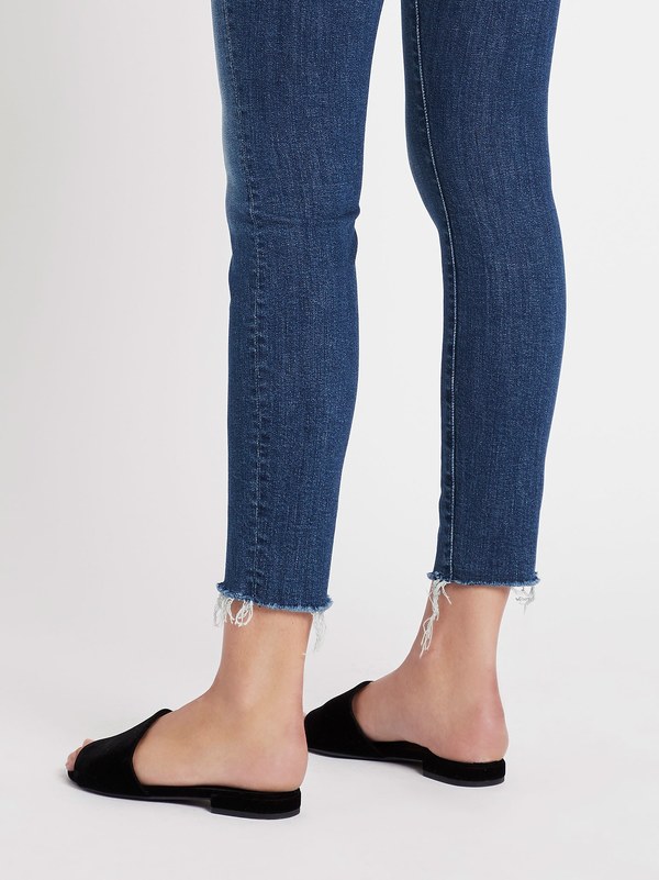 Mother Denim The Looker Ankle Fray - Dark Denim Mother Denim The Looker Ankle Fray - Dark Denim