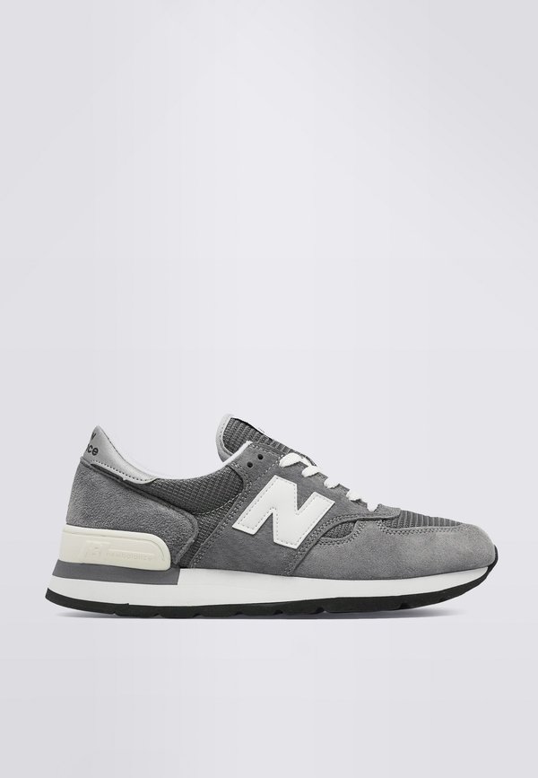New Balance 990v1 Made In US - Grey 