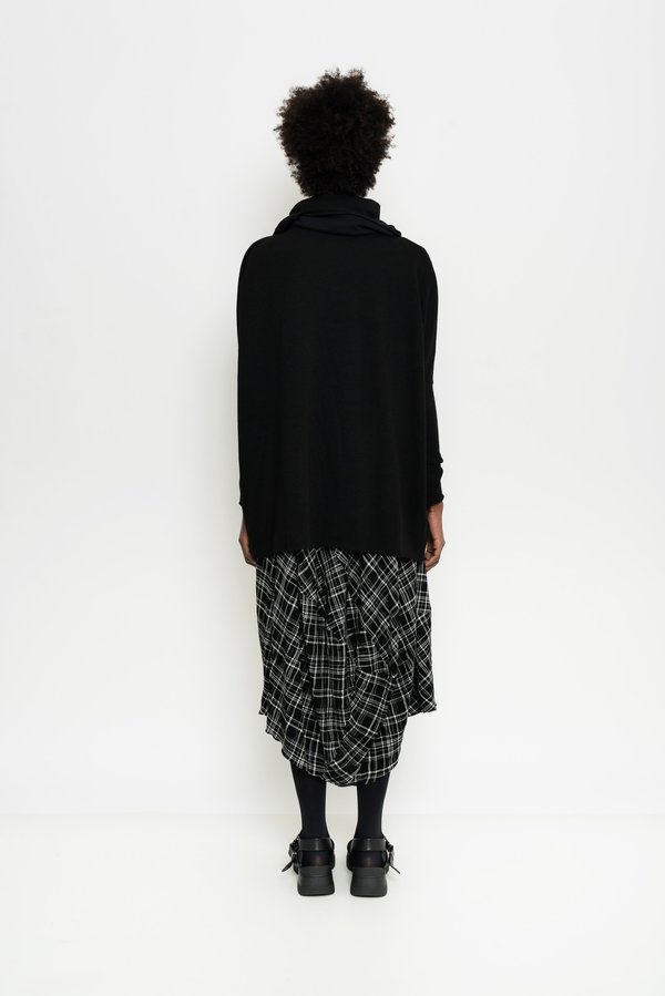 oversized black turtleneck sweater