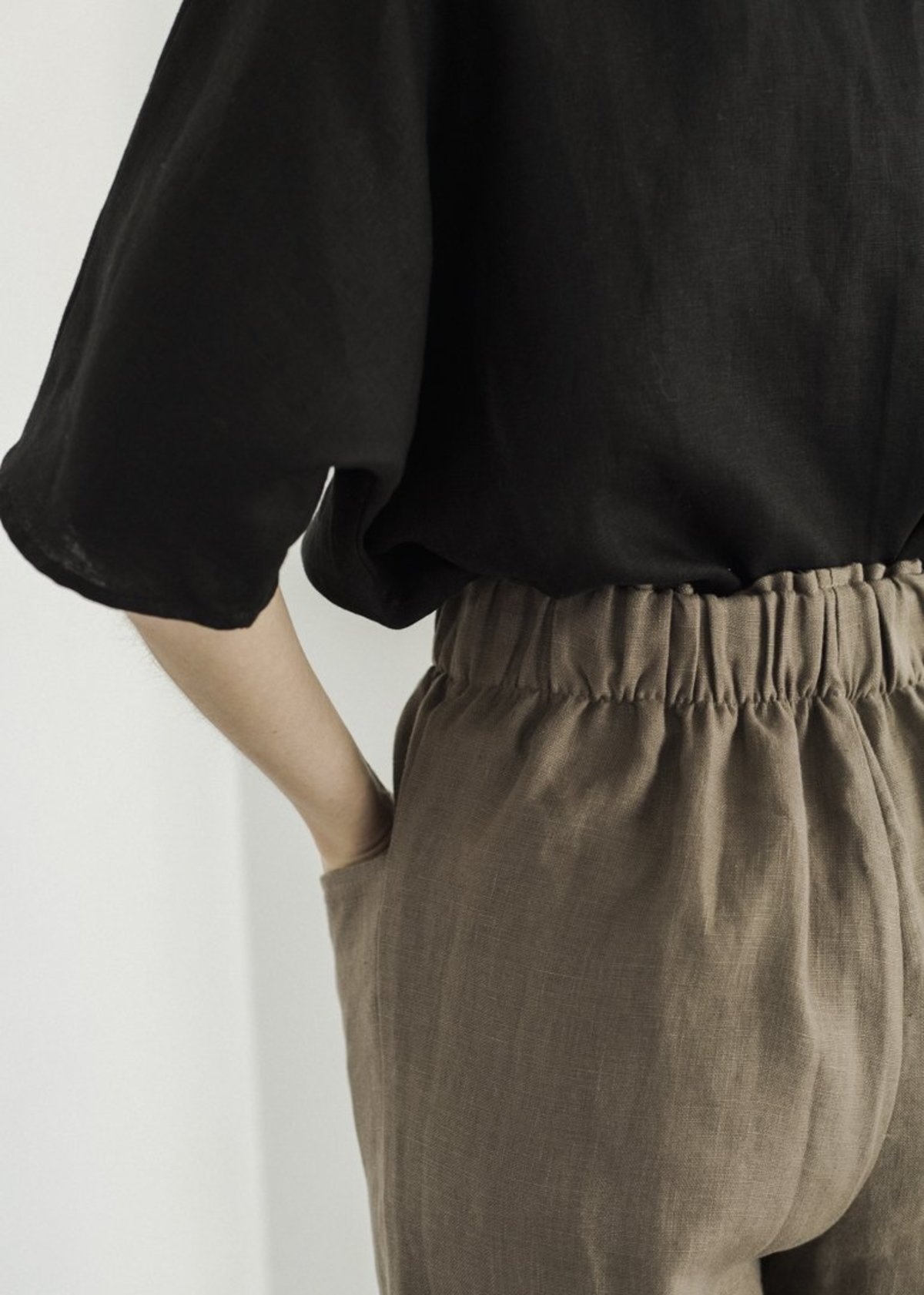 Ozma Mariona Top - Black - Image 4 of 4