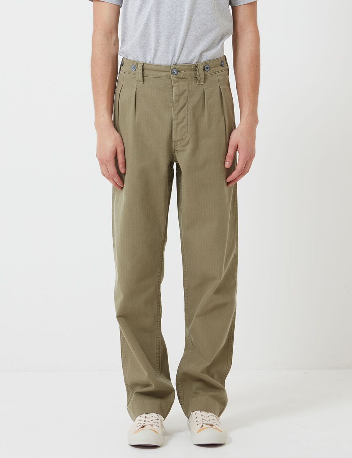 Nigel Cabourn Pleated Cotton Herringbone Chino - Army Green