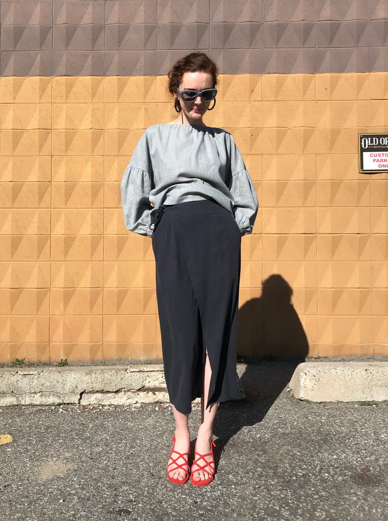 7115 by Szeki Ainsley Wrap Skirt Navy