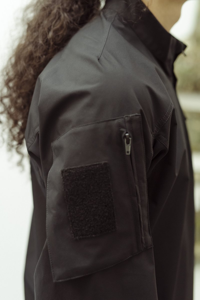 GR10K GORE-TEX® 3L Frontline Softshell Pullover - Black | Garmentory