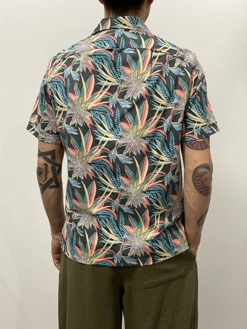 Monitaly Vacation Shirt - Night Jungle Print