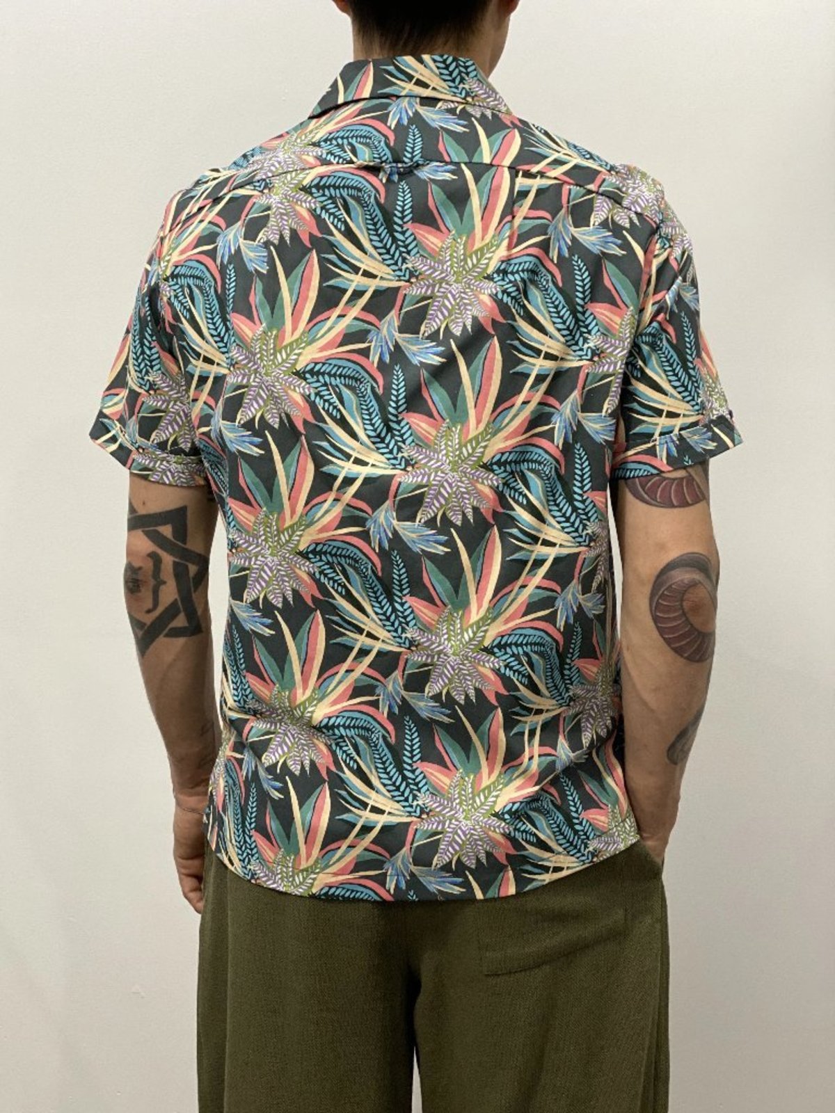 Monitaly Vacation Shirt - Night Jungle Print - Image 5 of 6