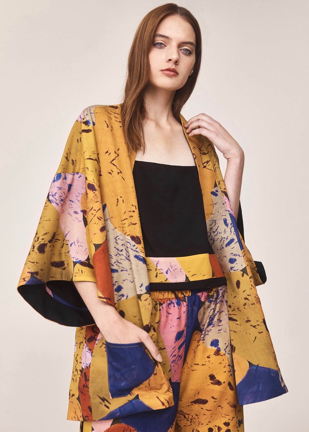 Inoa Golden Eagle Multicoloured Short Kimono main image 1