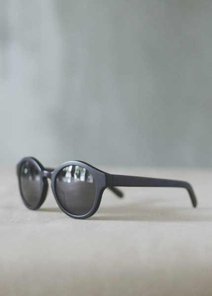 Raen Optics - Flowers in Matte Black Raen Optics - Flowers in Matte Black