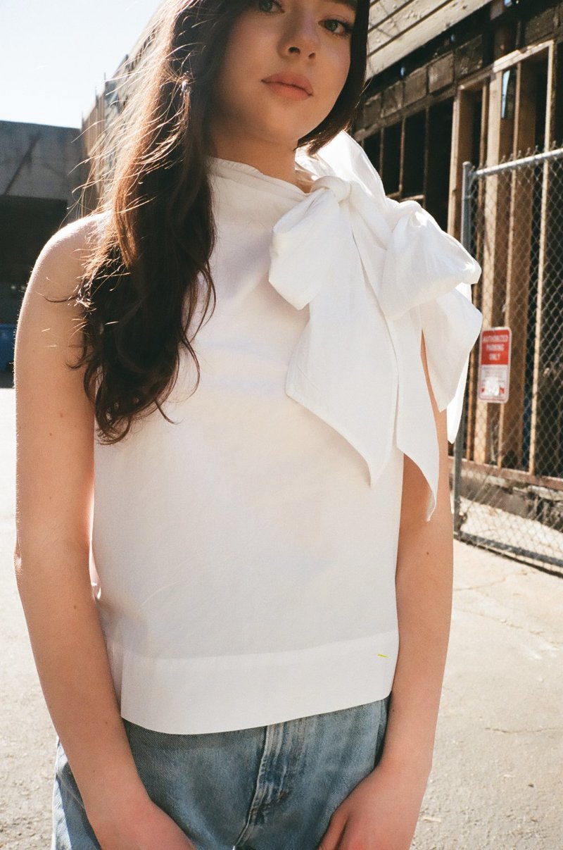 美品 pois ポワ one shoulder blouse ホワイト pois one shoulder blouse (white) - メルカリ