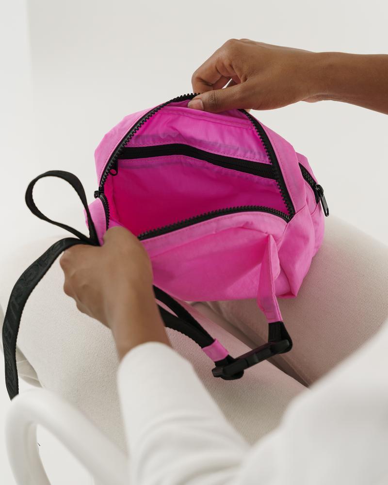 BAGGU Fanny Pack in Bright Pink | Garmentory