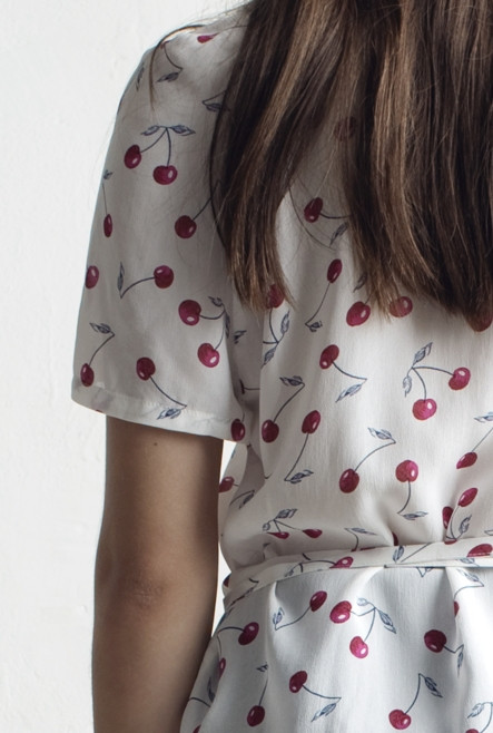 Rodebjer - White Anta Top with Silver Cherry Print Rodebjer - White Anta Top with Silver Cherry Print