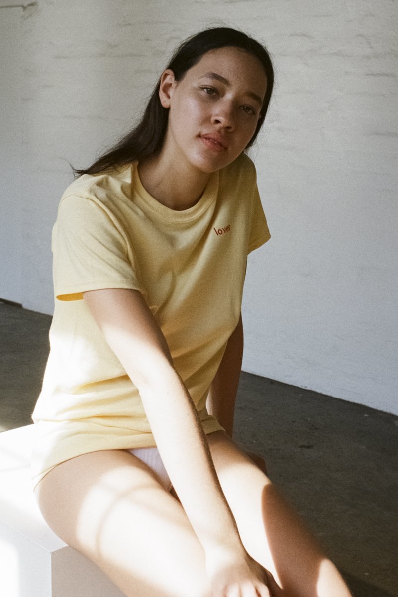 Double Trouble Gang 'Lover' T-shirt Daisy Yellow