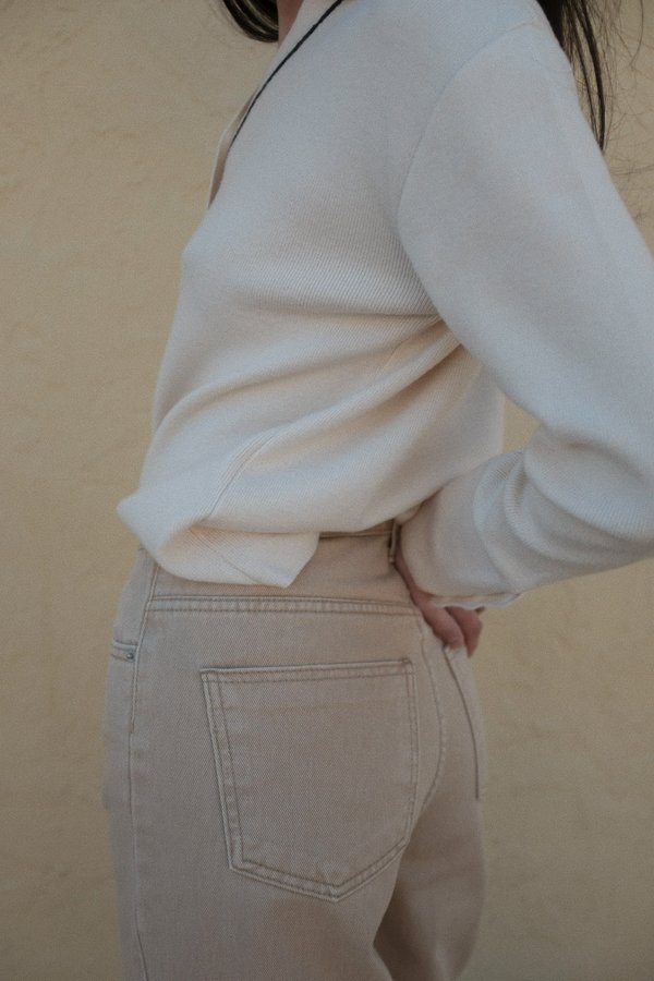 JOWA. Londonflat Washed Straight Leg Jean JOWA. Londonflat Washed Straight Leg Jean