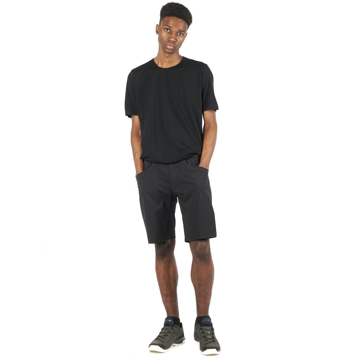 VEILANCE VORONOI LT SHORTS - BLACK | Garmentory