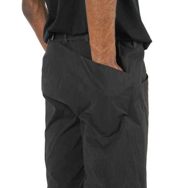 VEILANCE VORONOI LT SHORTS - BLACK | Garmentory