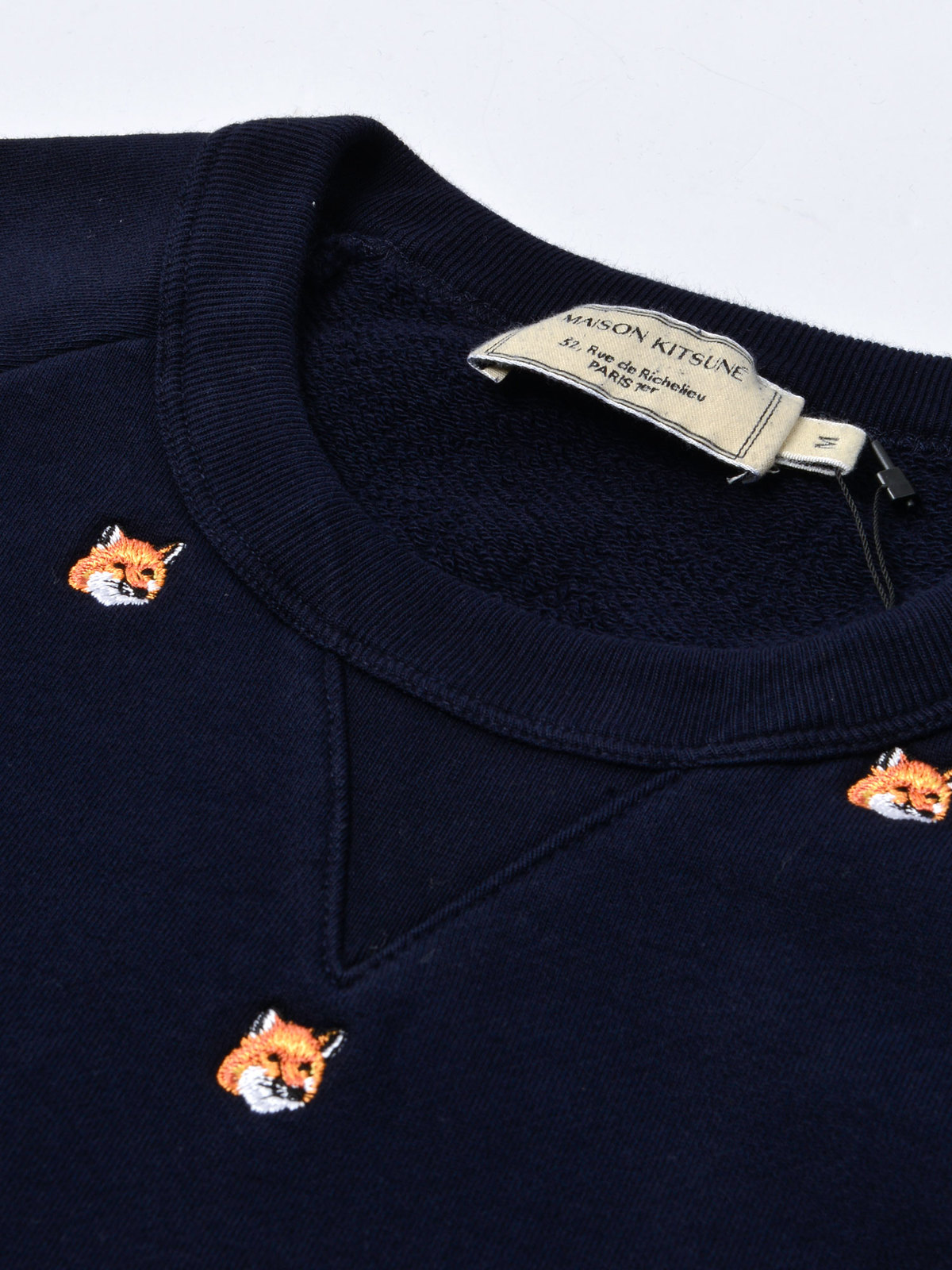 Maison Kitsuné ALL-OVER FOX HEAD EMBROIDERY SWEATSHIRT - NAVY - Image 3 of 5