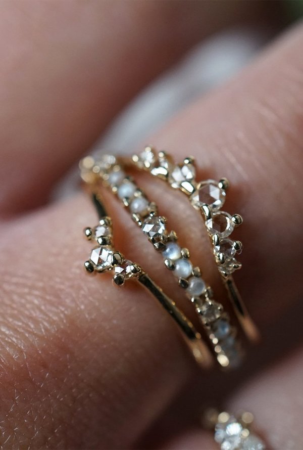 Laurie Fleming Circlet Band - 14k Yellow Gold Laurie Fleming Circlet Band - 14k Yellow Gold