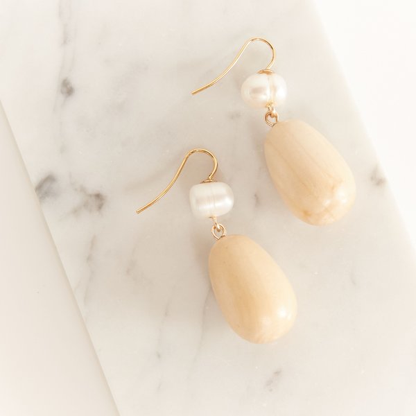 Sophie Monet Pearl Egg Earring - Maple Wood/Gold Plated Sophie Monet Pearl Egg Earring - Maple Wood/Gold Plated
