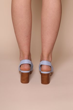 "INTENTIONALLY __________." Lotus Heel "INTENTIONALLY __________." Lotus Heel