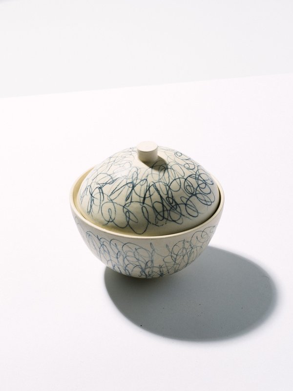 Nancy Kwon Scribble Container Nancy Kwon Scribble Container