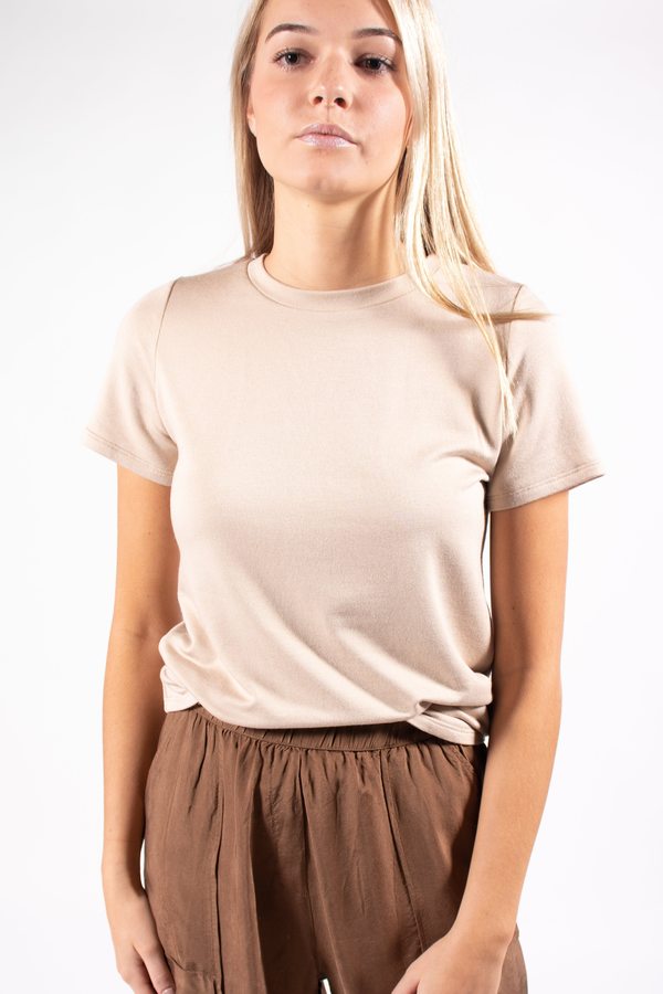 Corinne Collection Corinne - Everyday Tee -Nude Corinne Collection Corinne - Everyday Tee -Nude