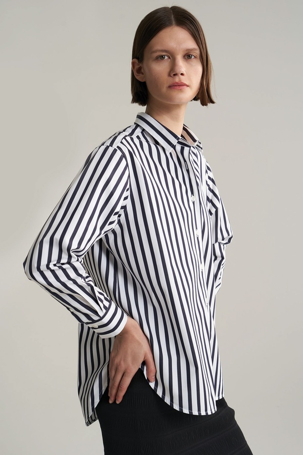 Totême CAPRI OVERSIZED POPLIN SHIRT Totême CAPRI OVERSIZED POPLIN SHIRT